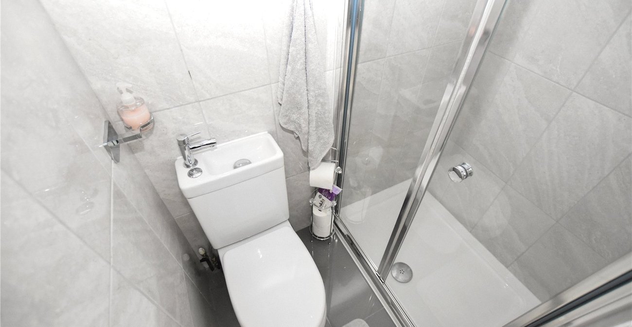 5 bedroom house for sale in Bexleyheath | Robinson Jackson