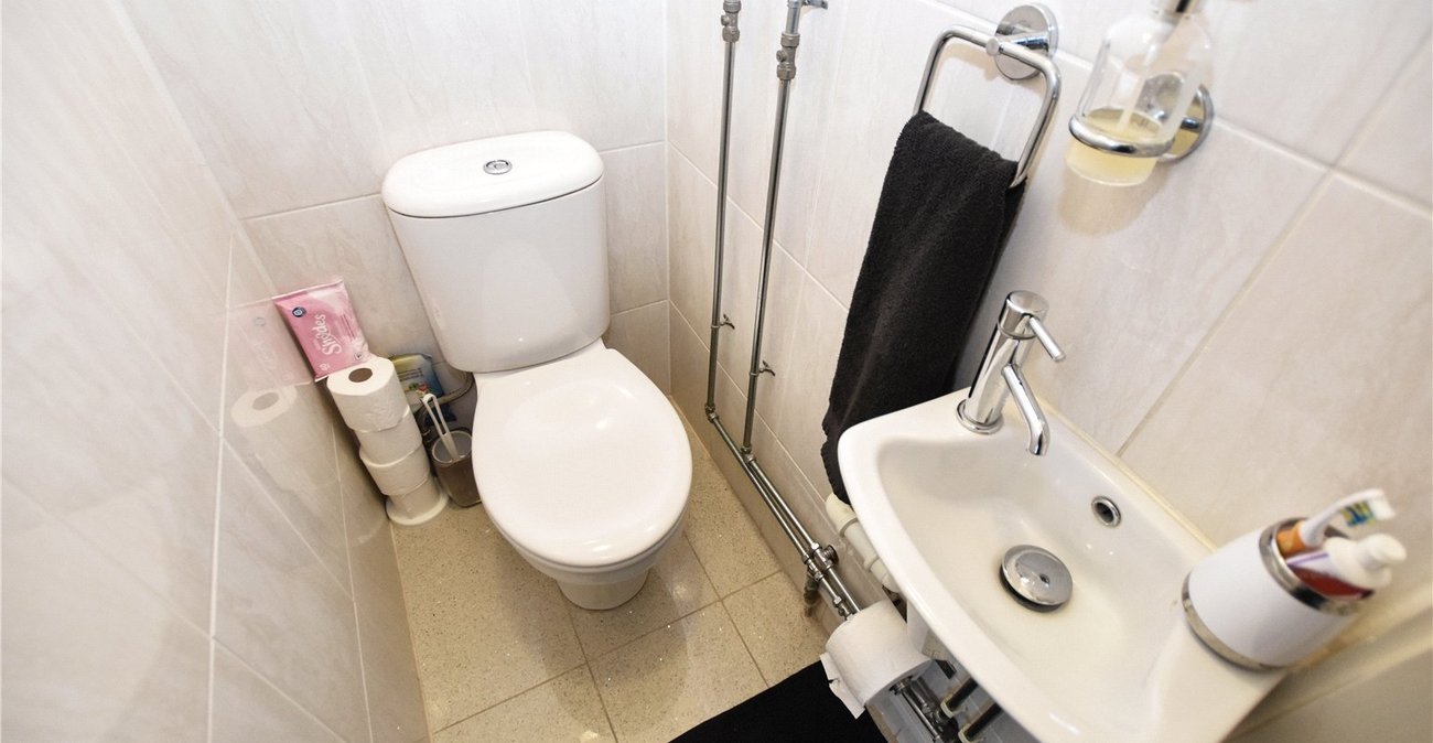 5 bedroom house for sale in Bexleyheath | Robinson Jackson