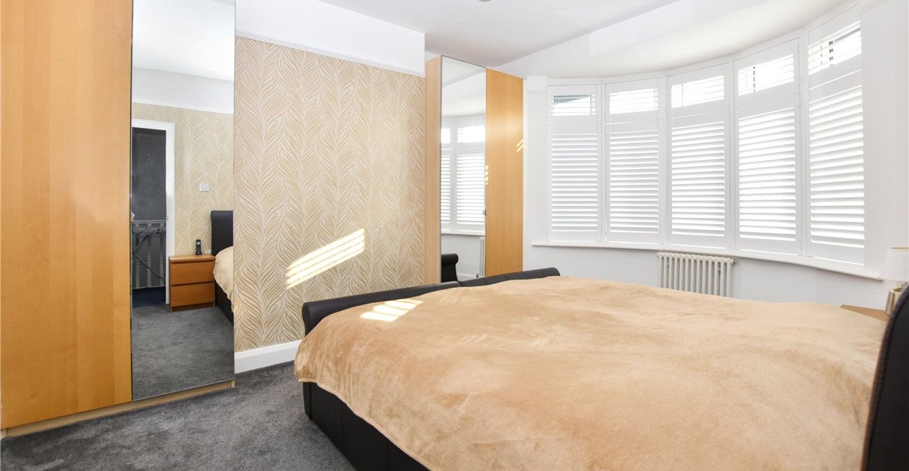 5 bedroom house for sale in Bexleyheath | Robinson Jackson