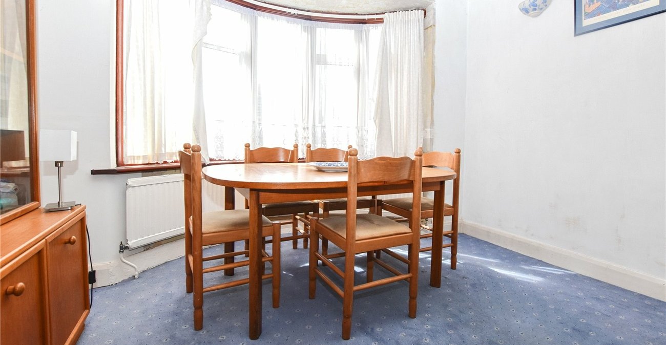 4 bedroom house to rent in Bexleyheath | Robinson Jackson