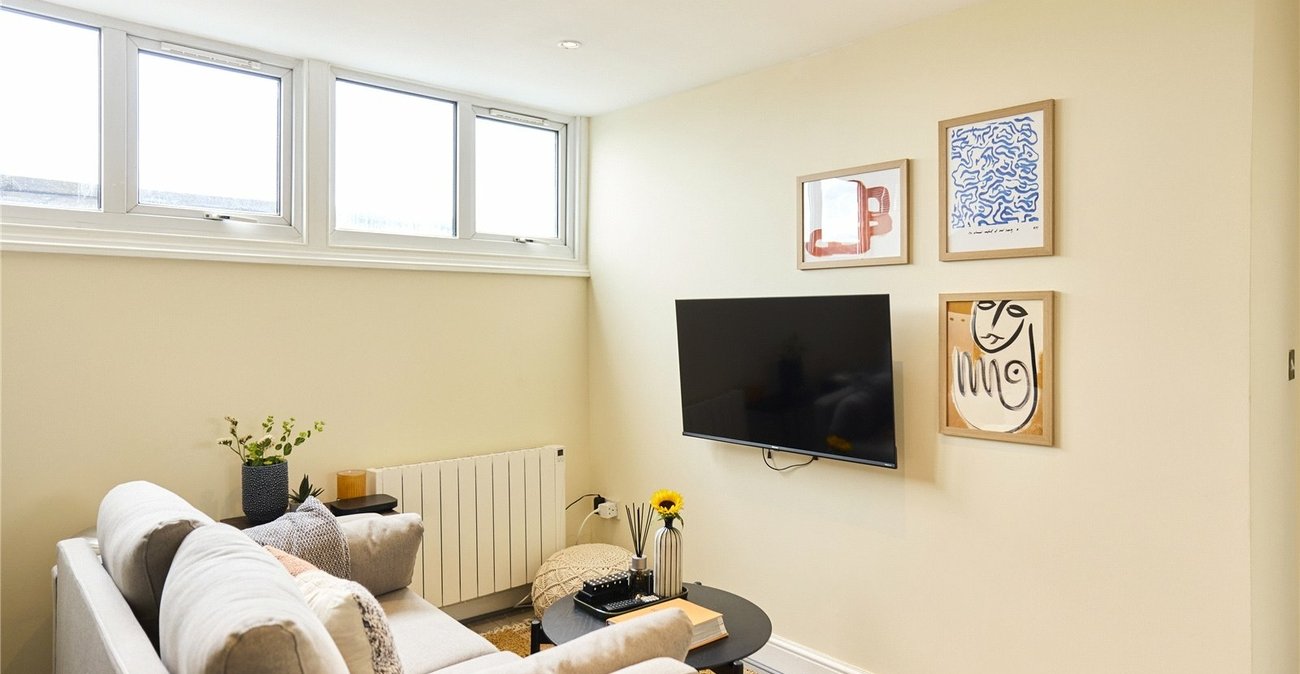 1 bedroom property for sale in London | Robinson Jackson