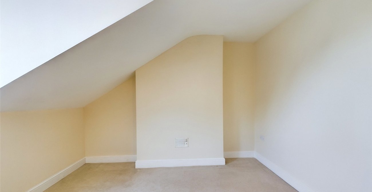 1 bedroom property for sale in London | Robinson Jackson