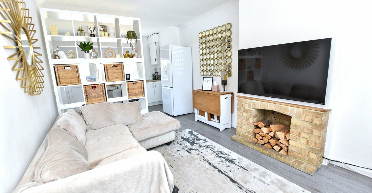 2 bedroom house for sale in Bexleyheath | Robinson Jackson