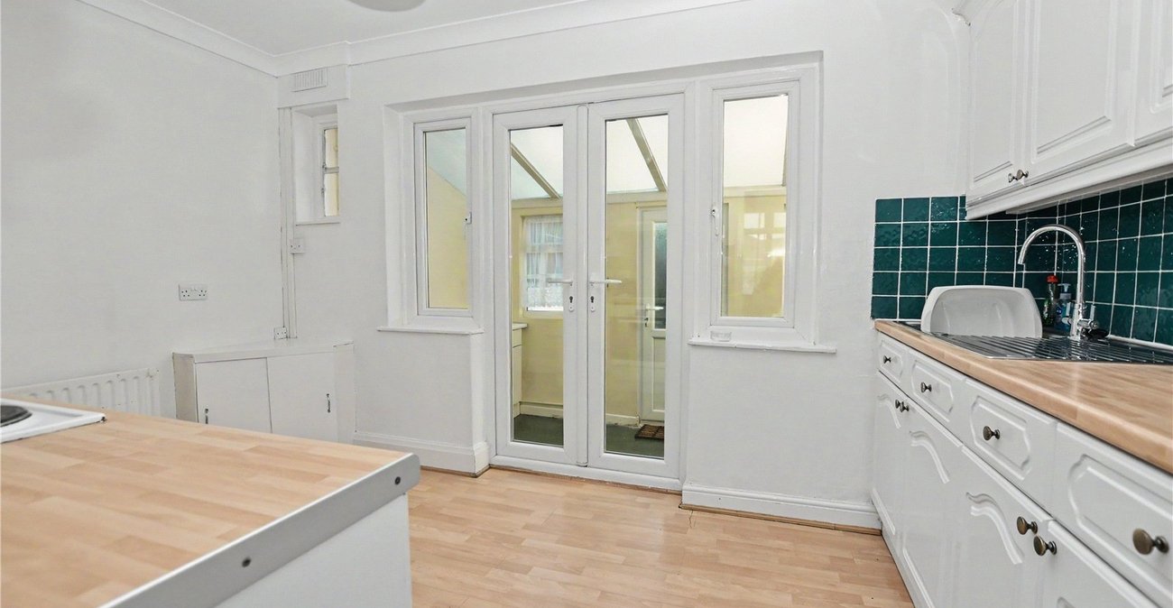 2 bedroom house for sale in Bexleyheath | Robinson Jackson