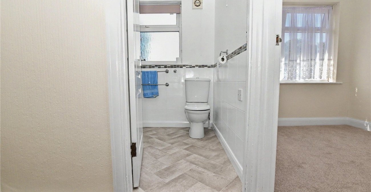 2 bedroom house for sale in Bexleyheath | Robinson Jackson