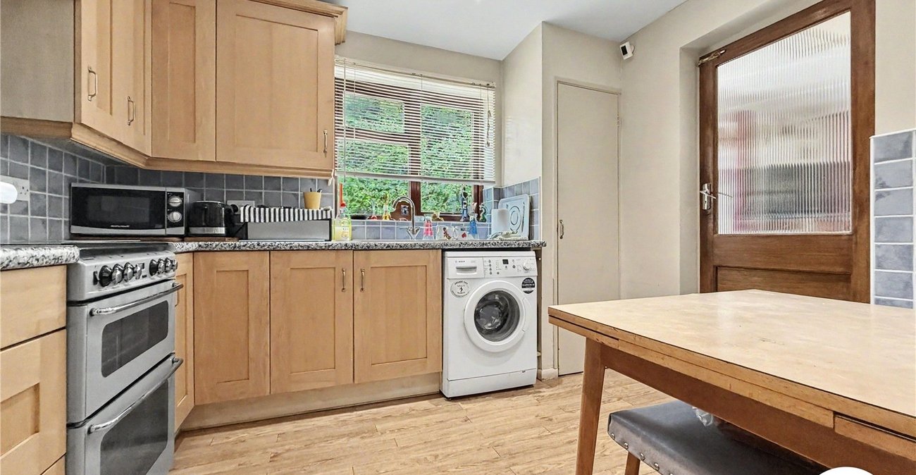 2 bedroom bungalow for sale in Chatham | Robinson Michael & Jackson