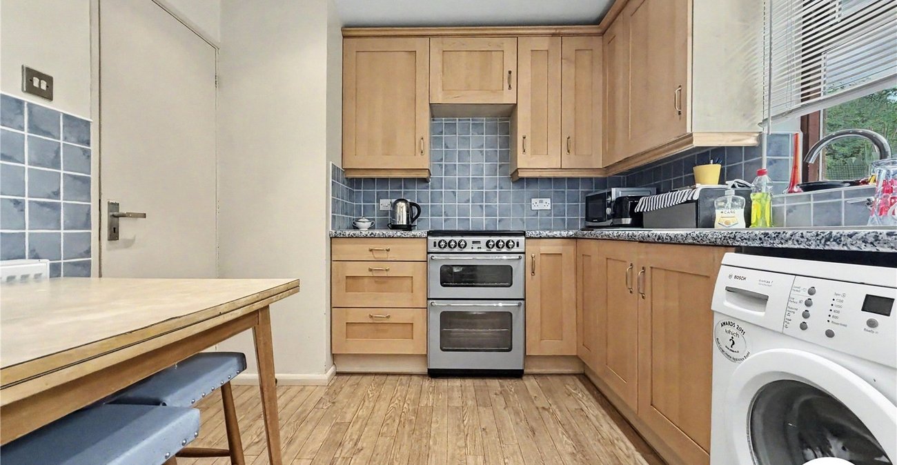 2 bedroom bungalow for sale in Chatham | Robinson Michael & Jackson