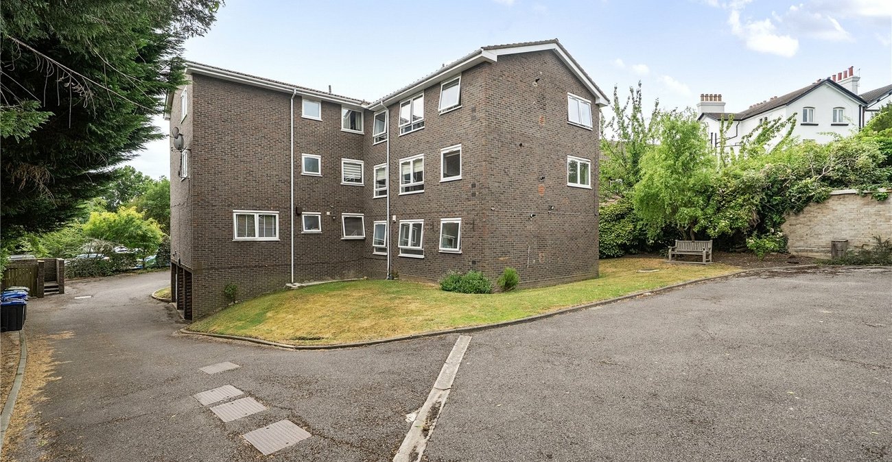 1 bedroom property for sale in Sydenham | Robinson Jackson