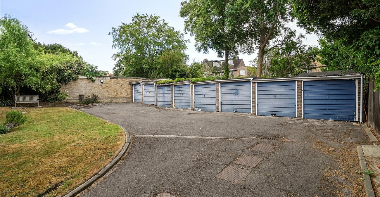 1 bedroom property for sale in Sydenham | Robinson Jackson