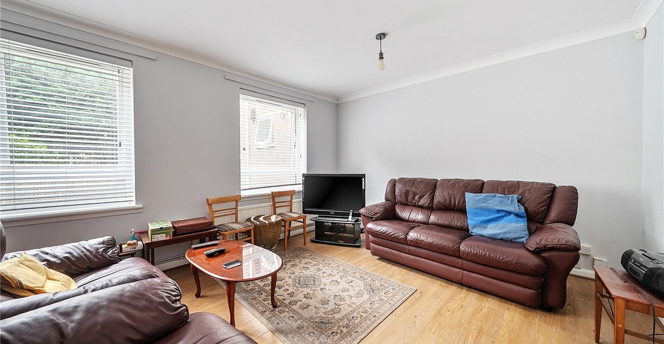 1 bedroom property for sale in Sydenham | Robinson Jackson