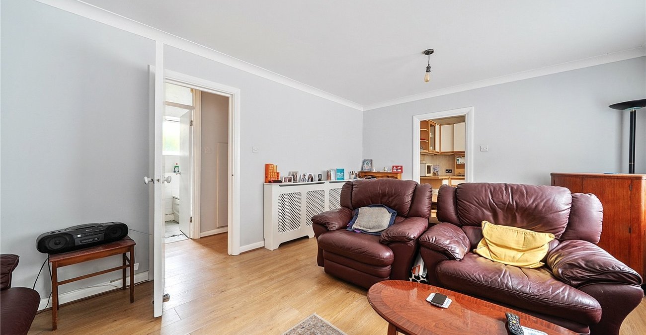 1 bedroom property for sale in Sydenham | Robinson Jackson