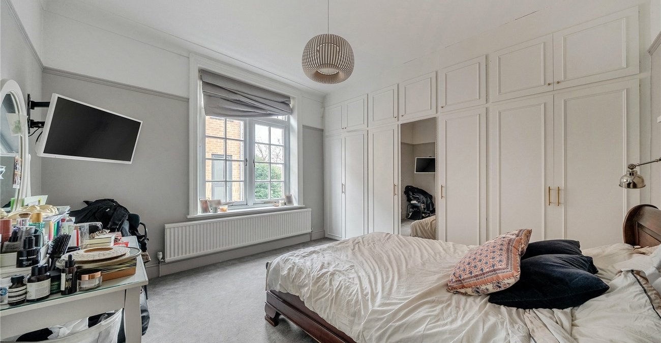 2 bedroom property for sale in Sydenham | Robinson Jackson