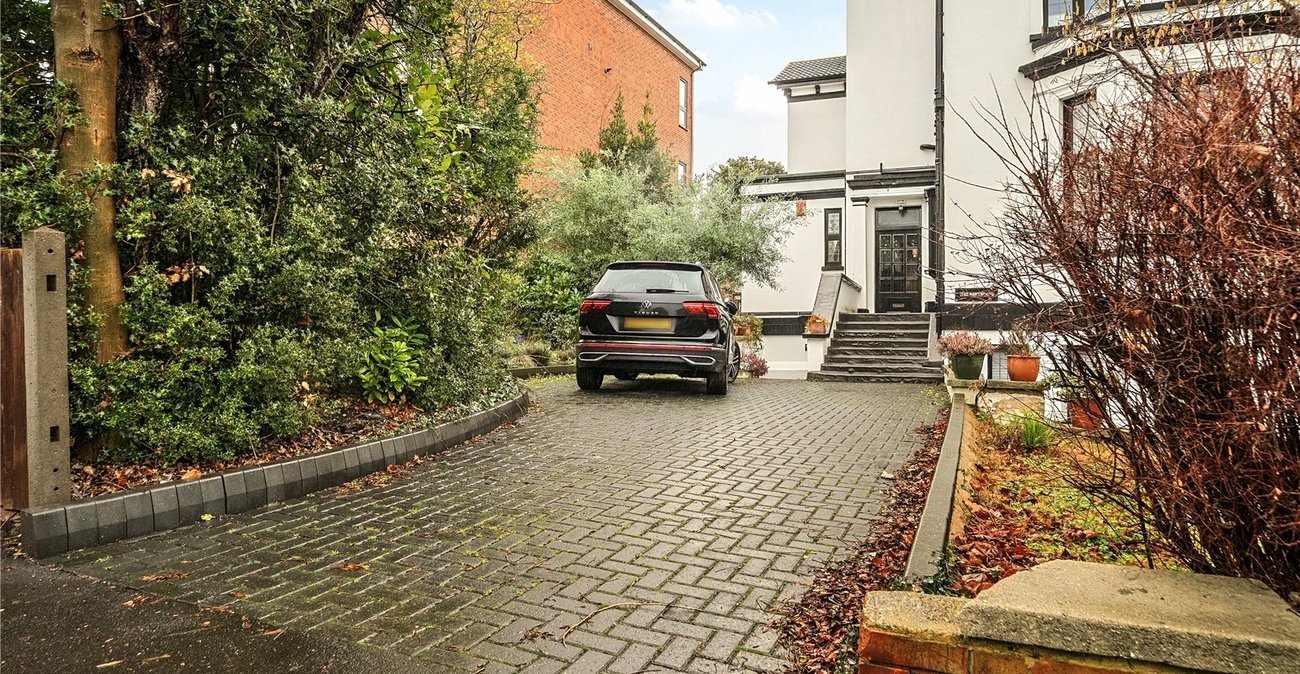 2 bedroom property for sale in Sydenham | Robinson Jackson