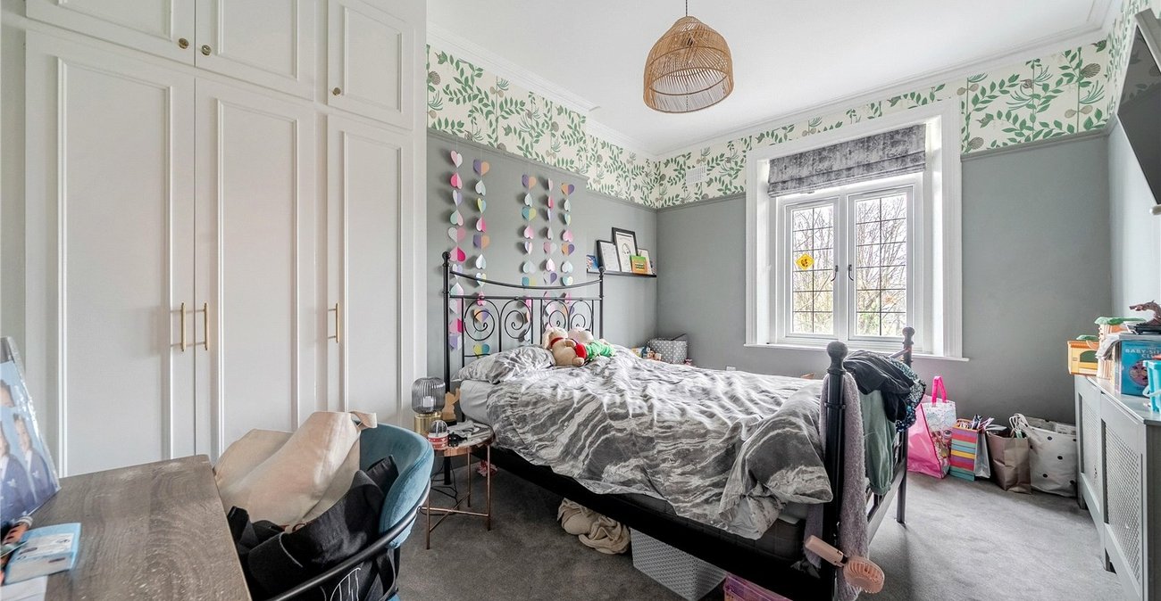 2 bedroom property for sale in Sydenham | Robinson Jackson