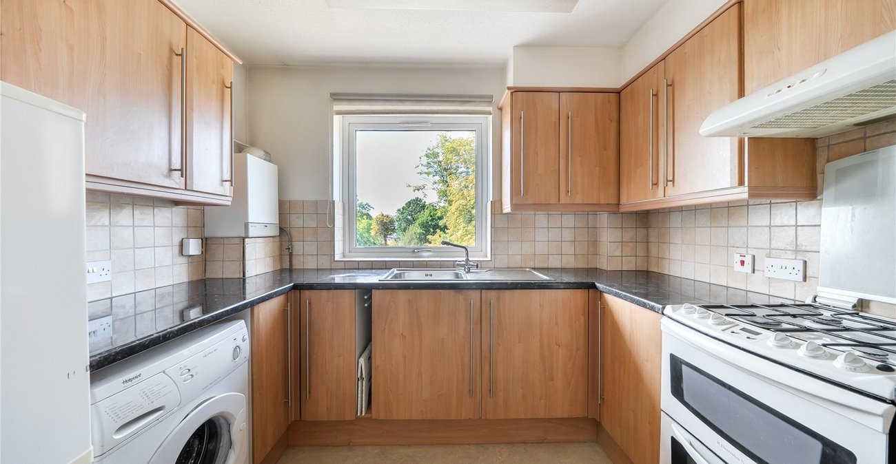 2 bedroom property for sale in Sydenham | Robinson Jackson