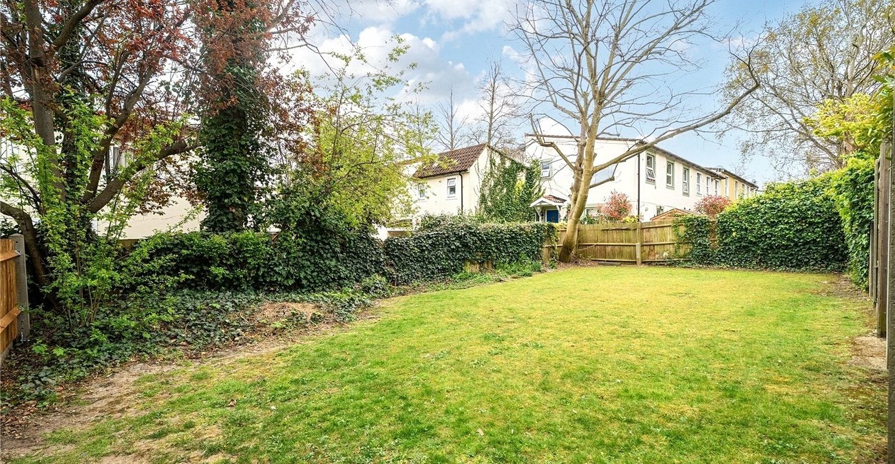 1 bedroom property for sale in Sydenham | Robinson Jackson