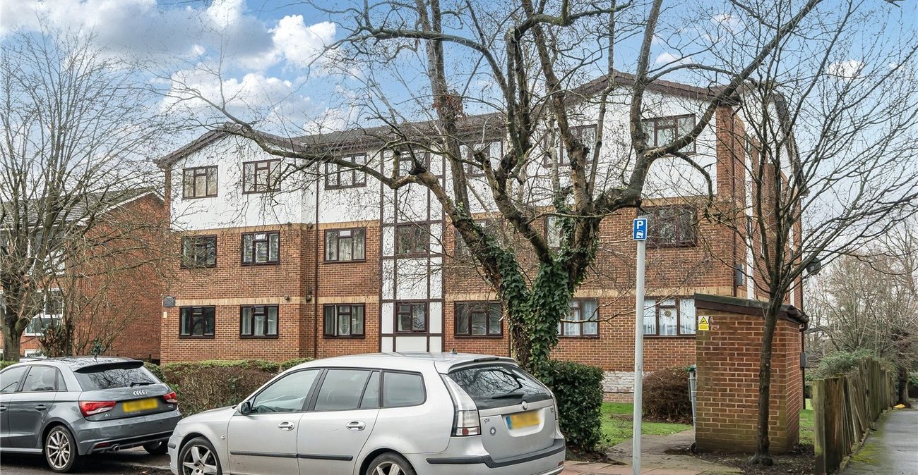 1 bedroom property for sale in Sydenham | Robinson Jackson