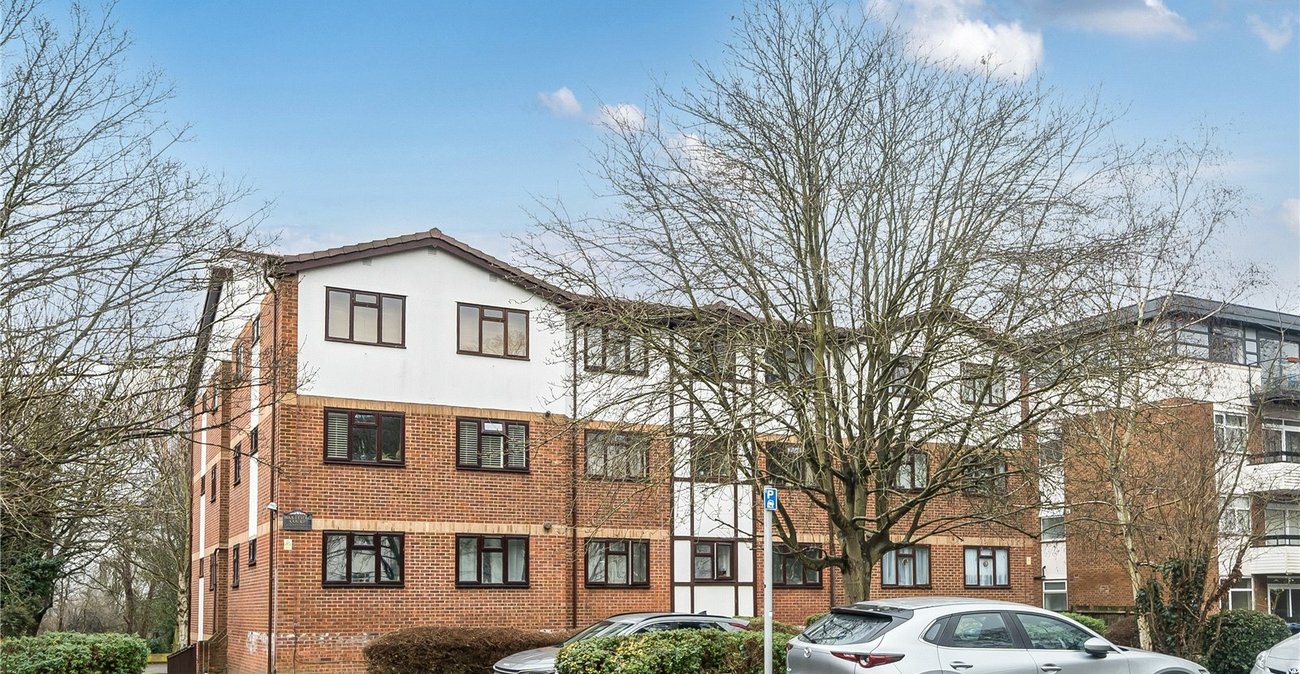 1 bedroom property for sale in Sydenham | Robinson Jackson