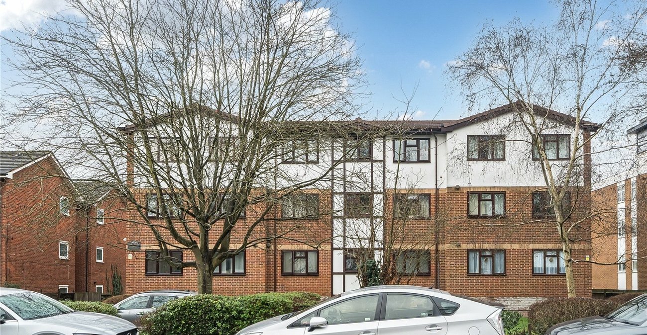 1 bedroom property for sale in Sydenham | Robinson Jackson