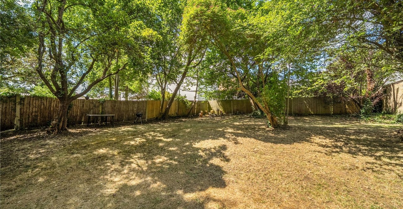 2 bedroom property for sale in Sydenham | Robinson Jackson