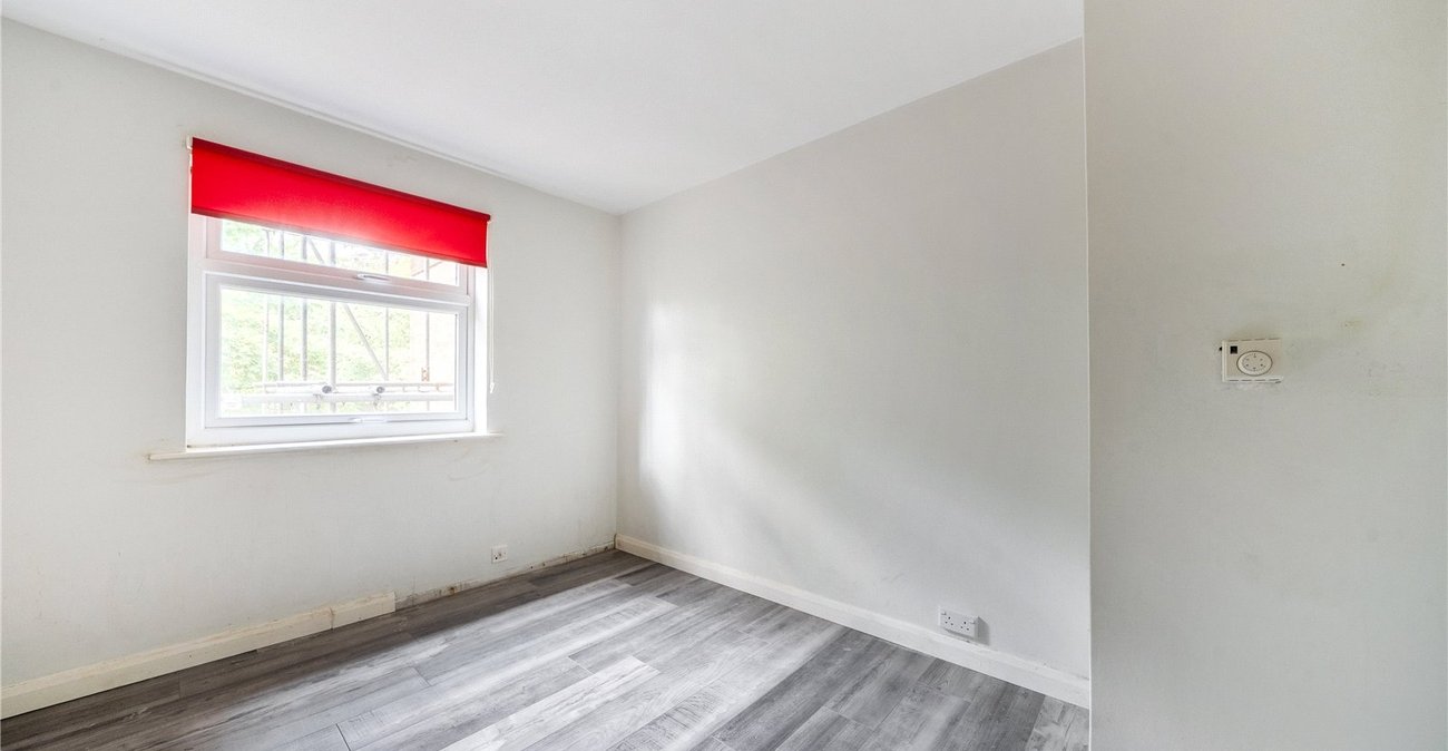 2 bedroom property for sale in Sydenham | Robinson Jackson