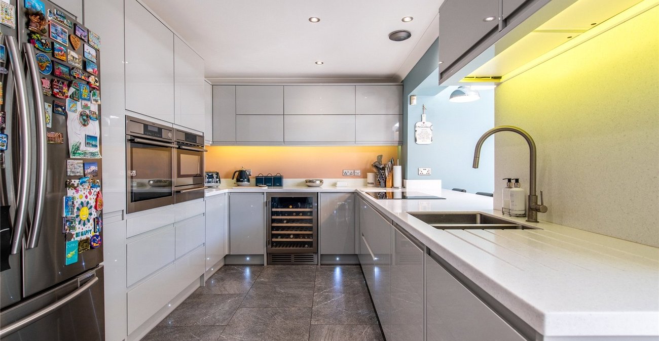 4 bedroom house for sale in Sittingbourne | Robinson Michael & Jackson
