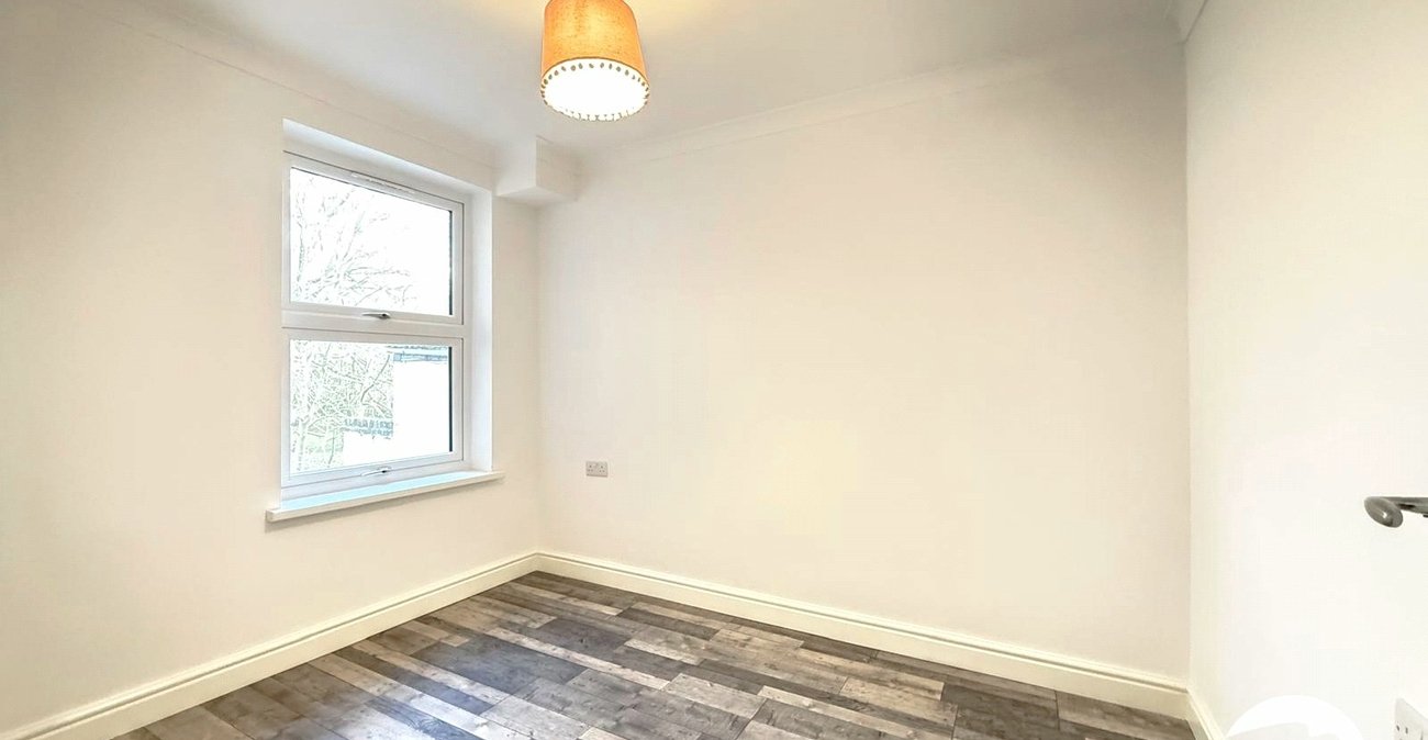 5 bedroom house for sale in London | Robinson Jackson