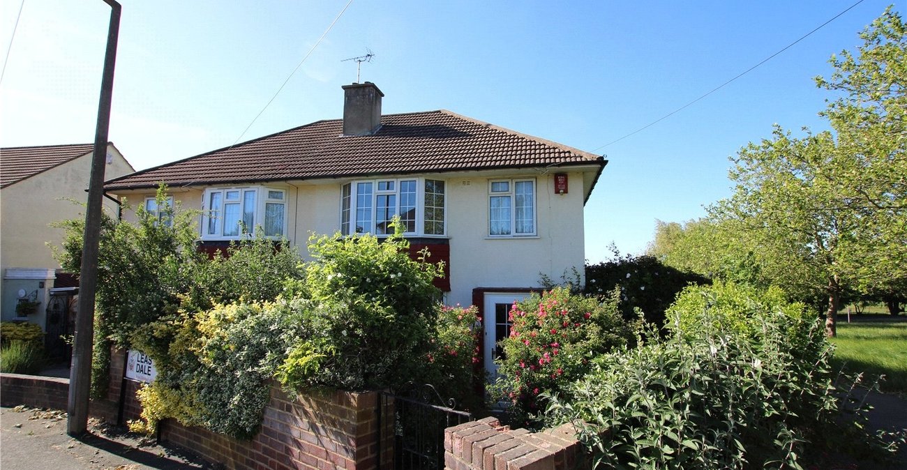 3 bedroom house for sale in New Eltham | Robinson Jackson