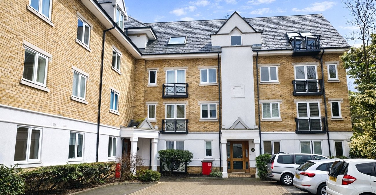 1 bedroom property for sale in London | Robinson Jackson