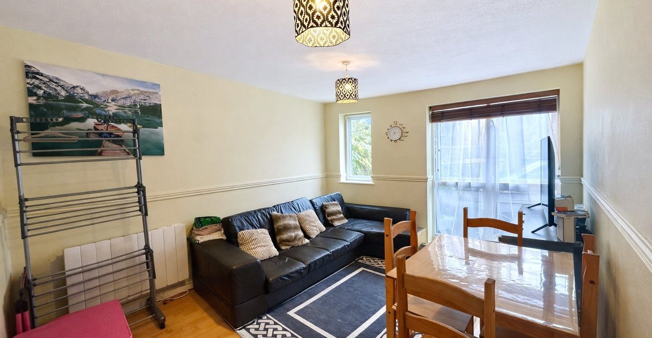 1 bedroom property for sale in London | Robinson Jackson