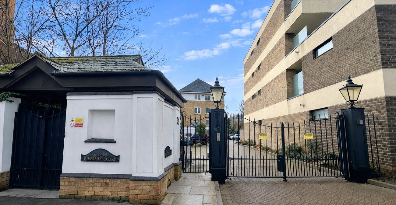 1 bedroom property for sale in London | Robinson Jackson