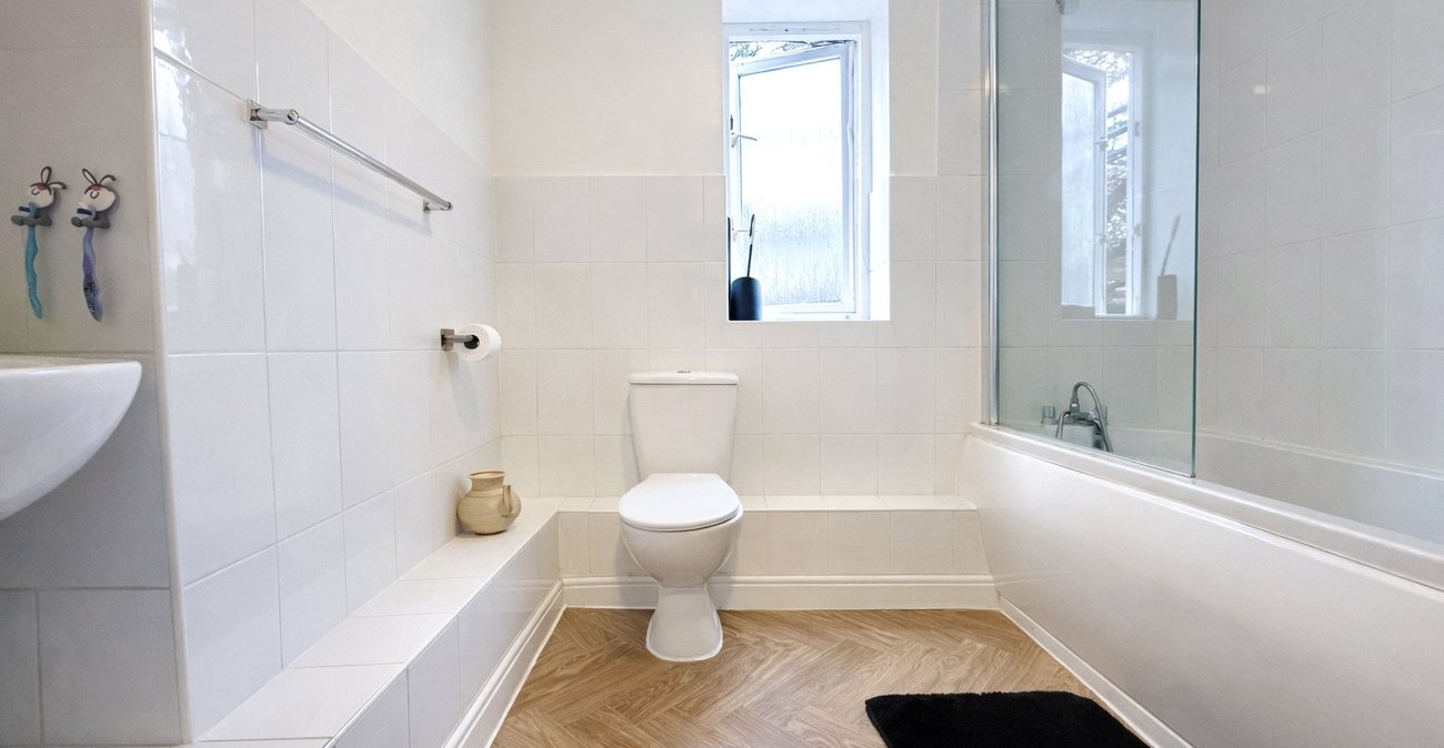 1 bedroom property for sale in London | Robinson Jackson