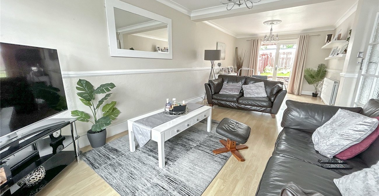 4 bedroom house for sale in Blackfen | Robinson Jackson