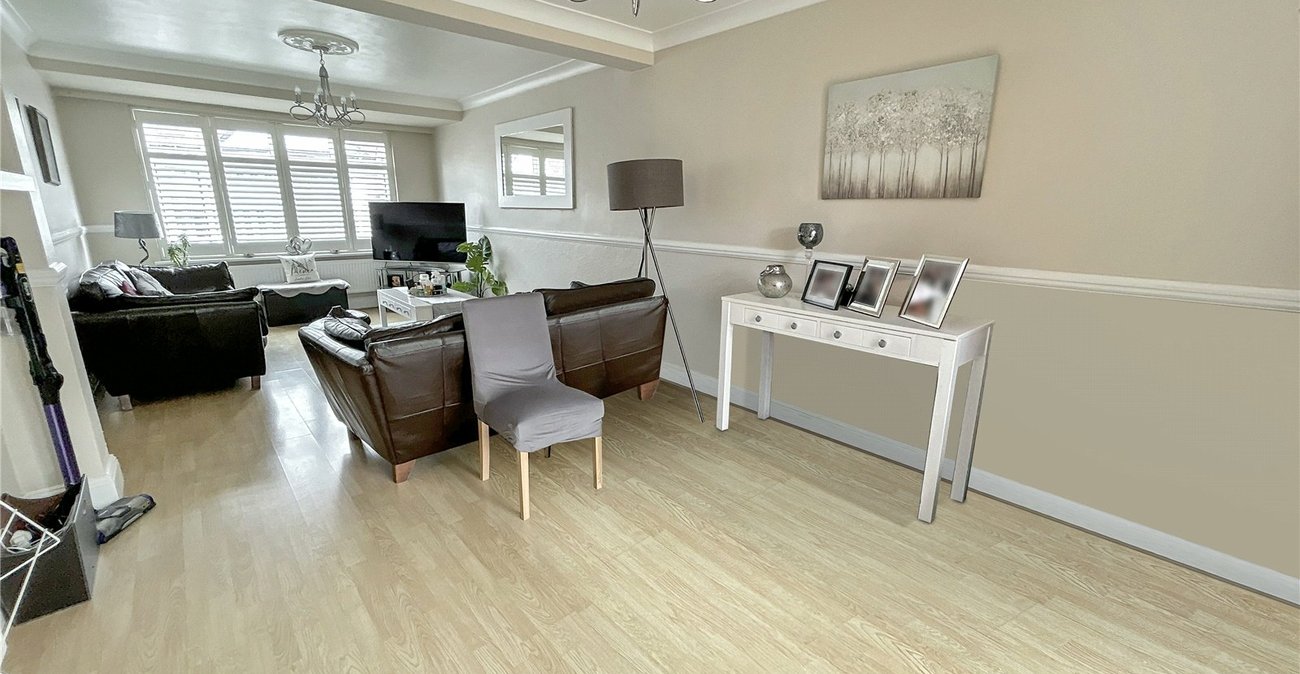 4 bedroom house for sale in Blackfen | Robinson Jackson