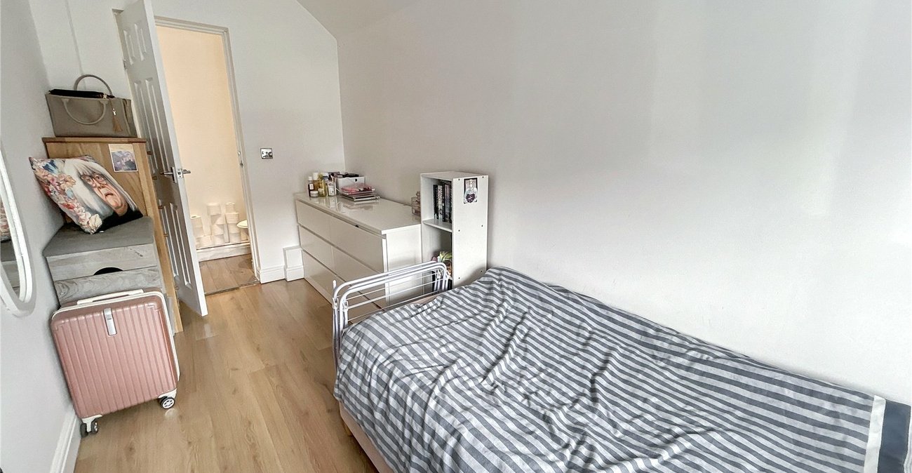 4 bedroom house for sale in Blackfen | Robinson Jackson