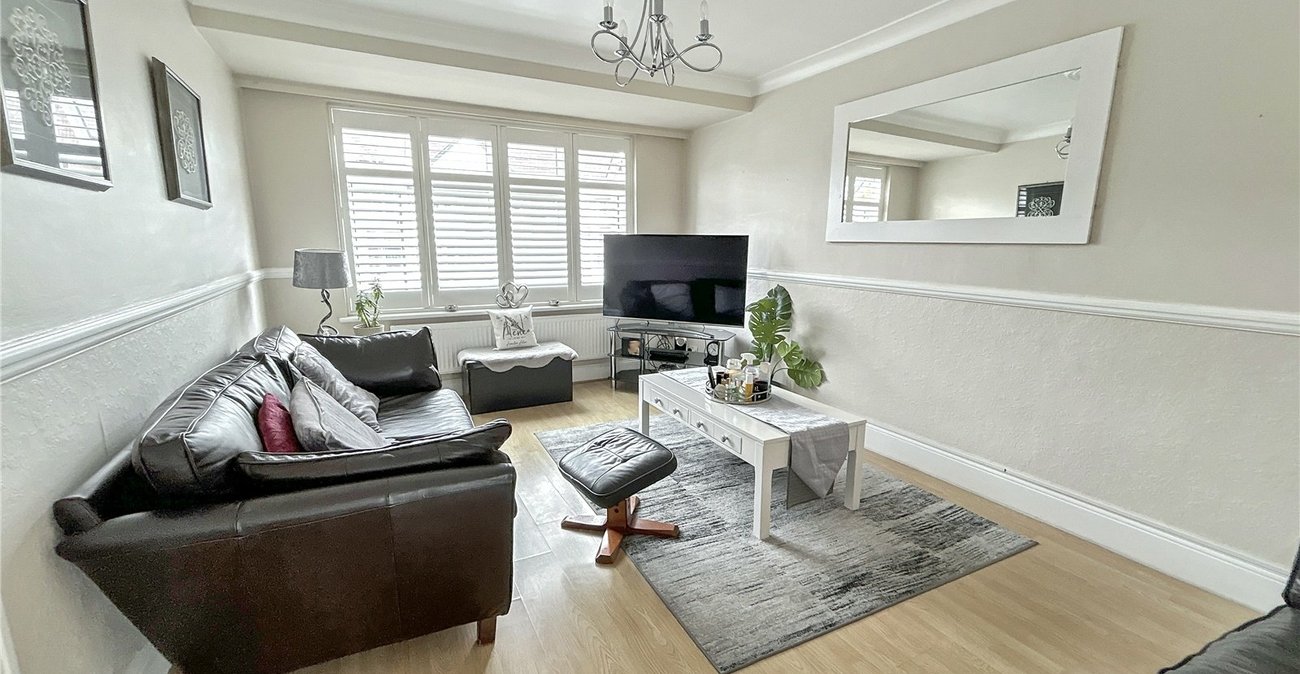 4 bedroom house for sale in Blackfen | Robinson Jackson