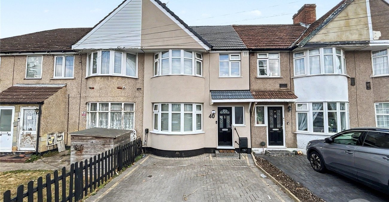 3 bedroom house for sale in Sidcup | Robinson Jackson
