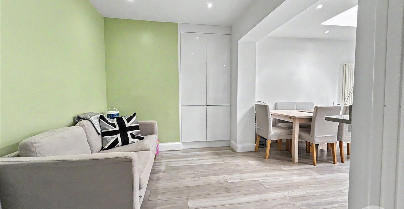 3 bedroom house for sale in Sidcup | Robinson Jackson