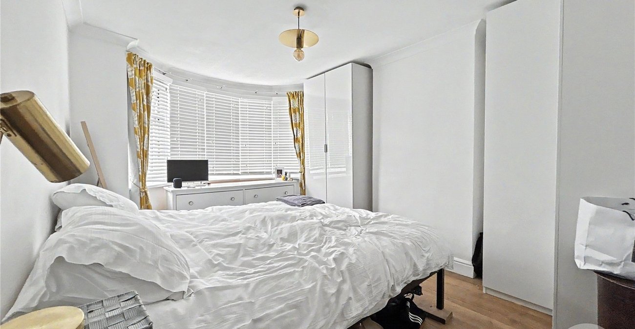3 bedroom house for sale in Sidcup | Robinson Jackson
