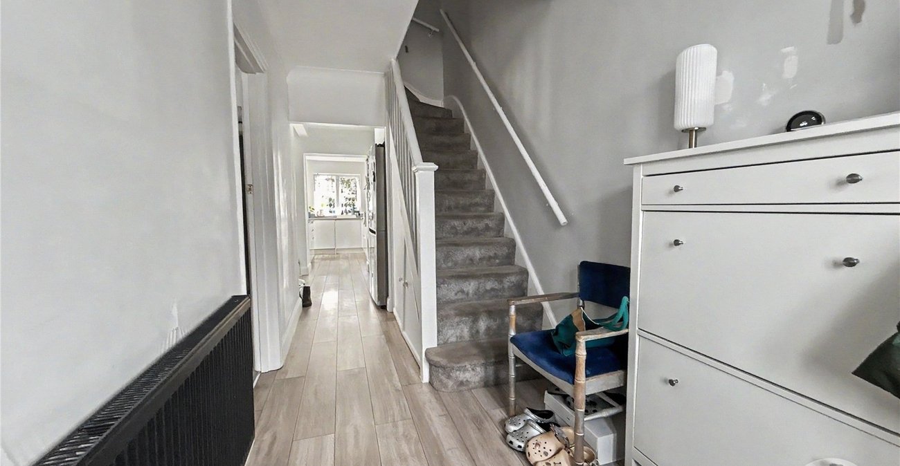 3 bedroom house for sale in Sidcup | Robinson Jackson