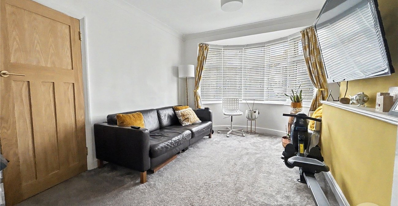 3 bedroom house for sale in Sidcup | Robinson Jackson