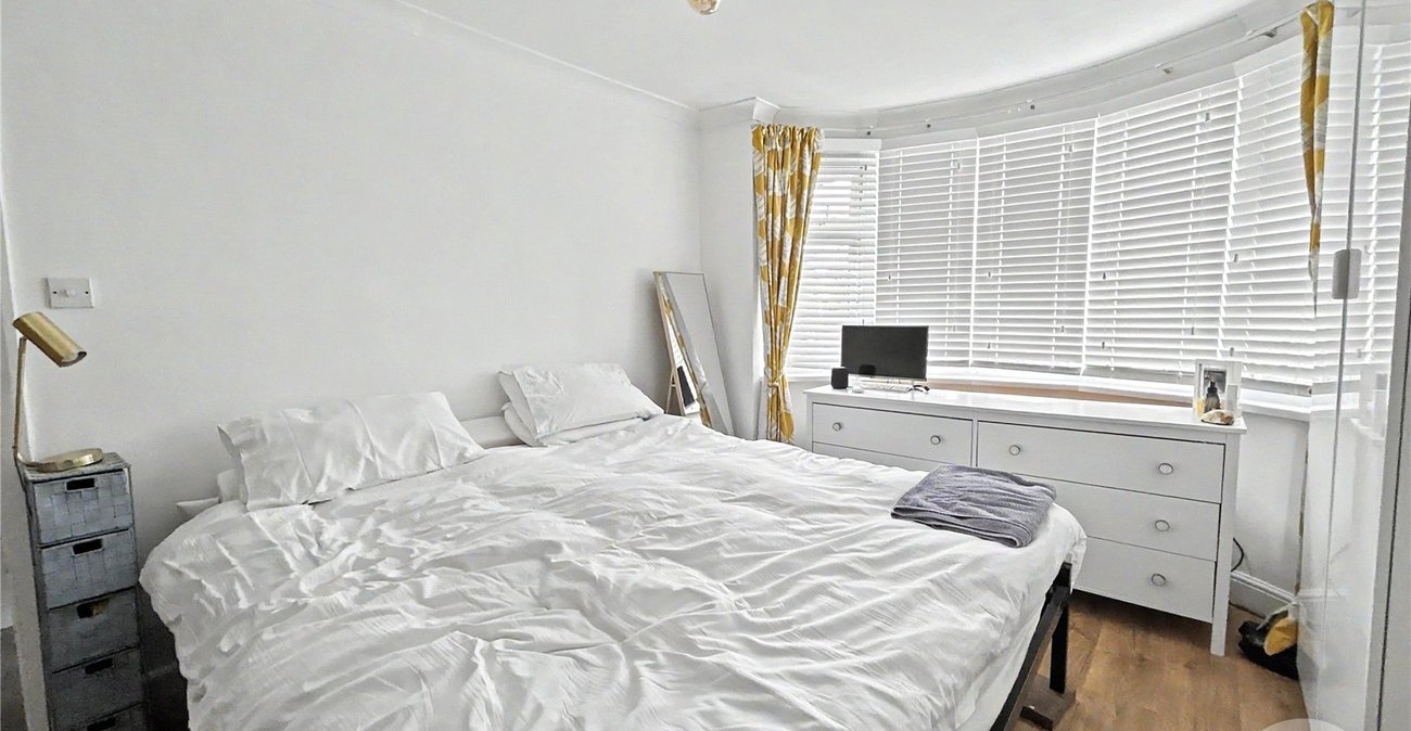 3 bedroom house for sale in Sidcup | Robinson Jackson