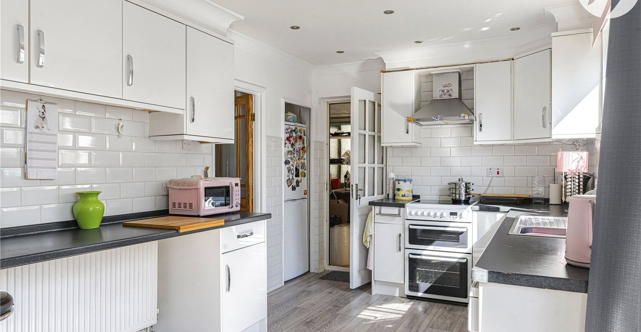 3 bedroom house for sale in Swanley | Robinson Jackson