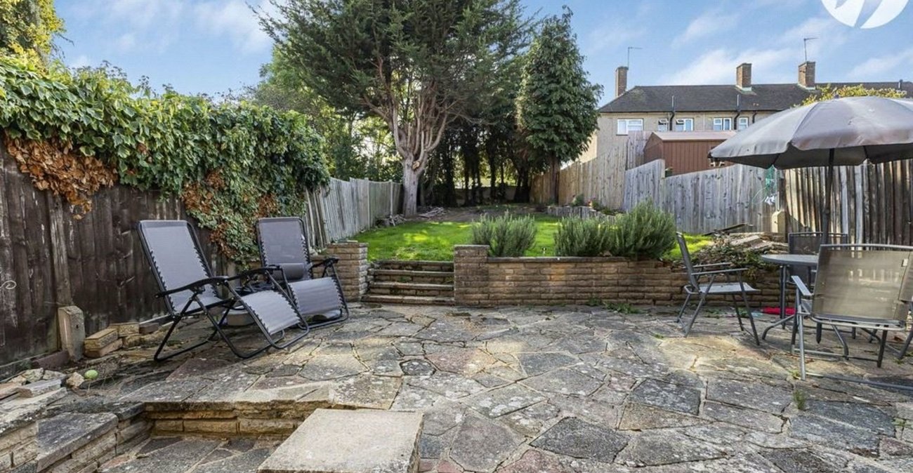 2 bedroom house for sale in St Pauls Cray | Robinson Jackson