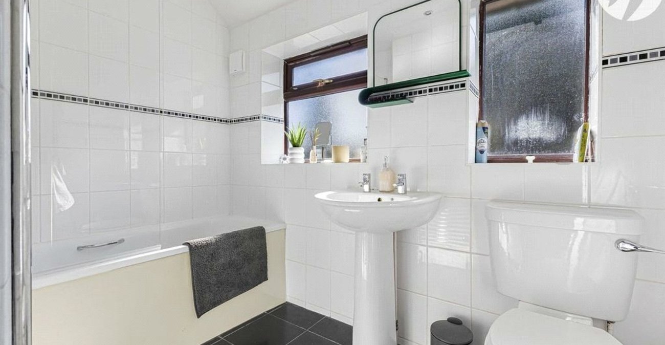 2 bedroom house for sale in St Pauls Cray | Robinson Jackson