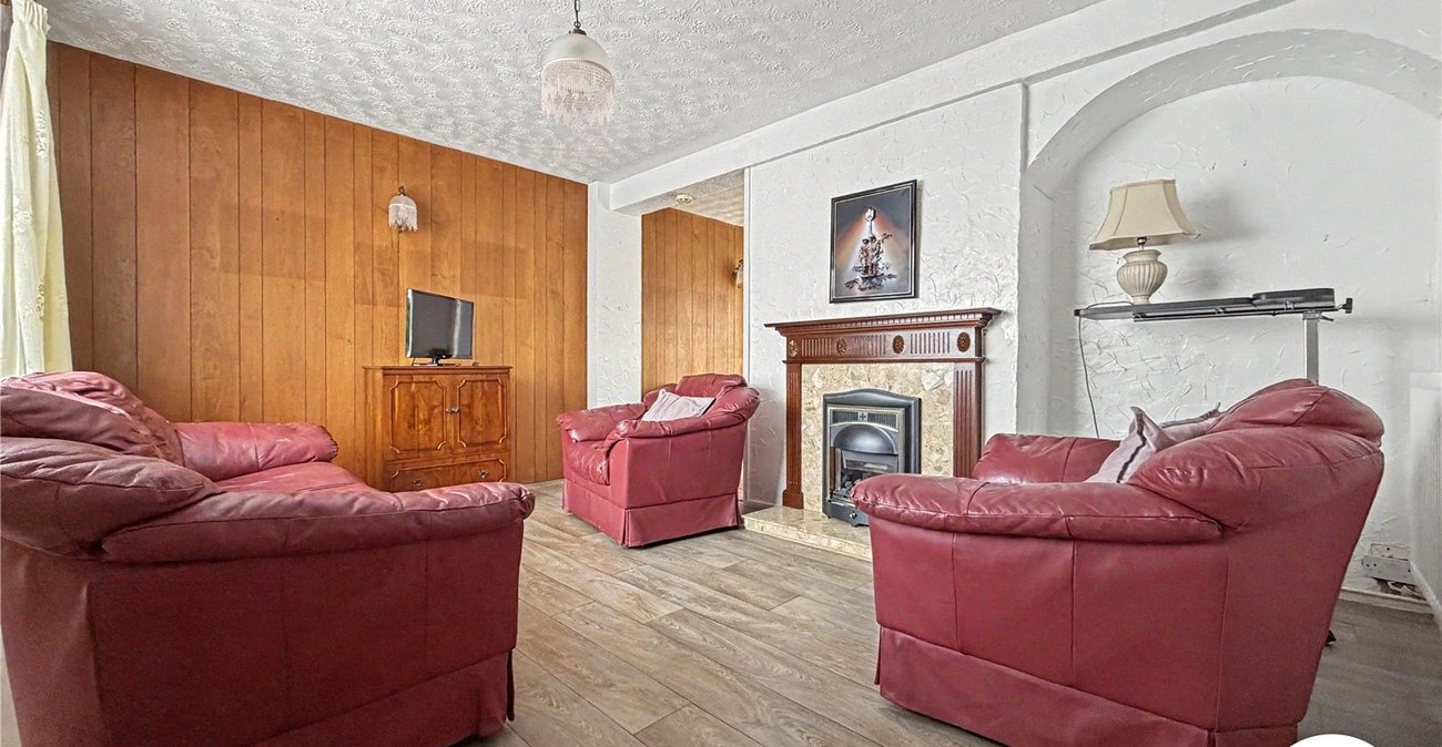 3 bedroom house for sale in Rochester | Robinson Michael & Jackson