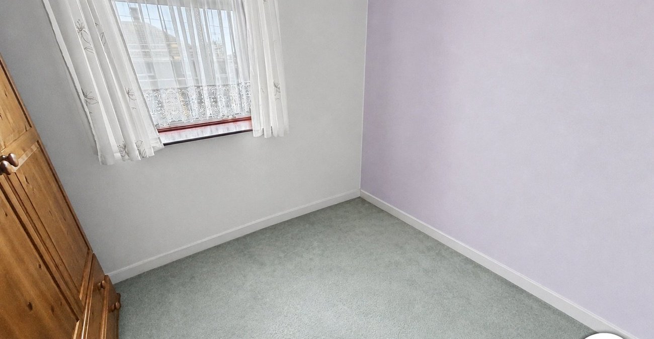 3 bedroom house for sale in Rochester | Robinson Michael & Jackson