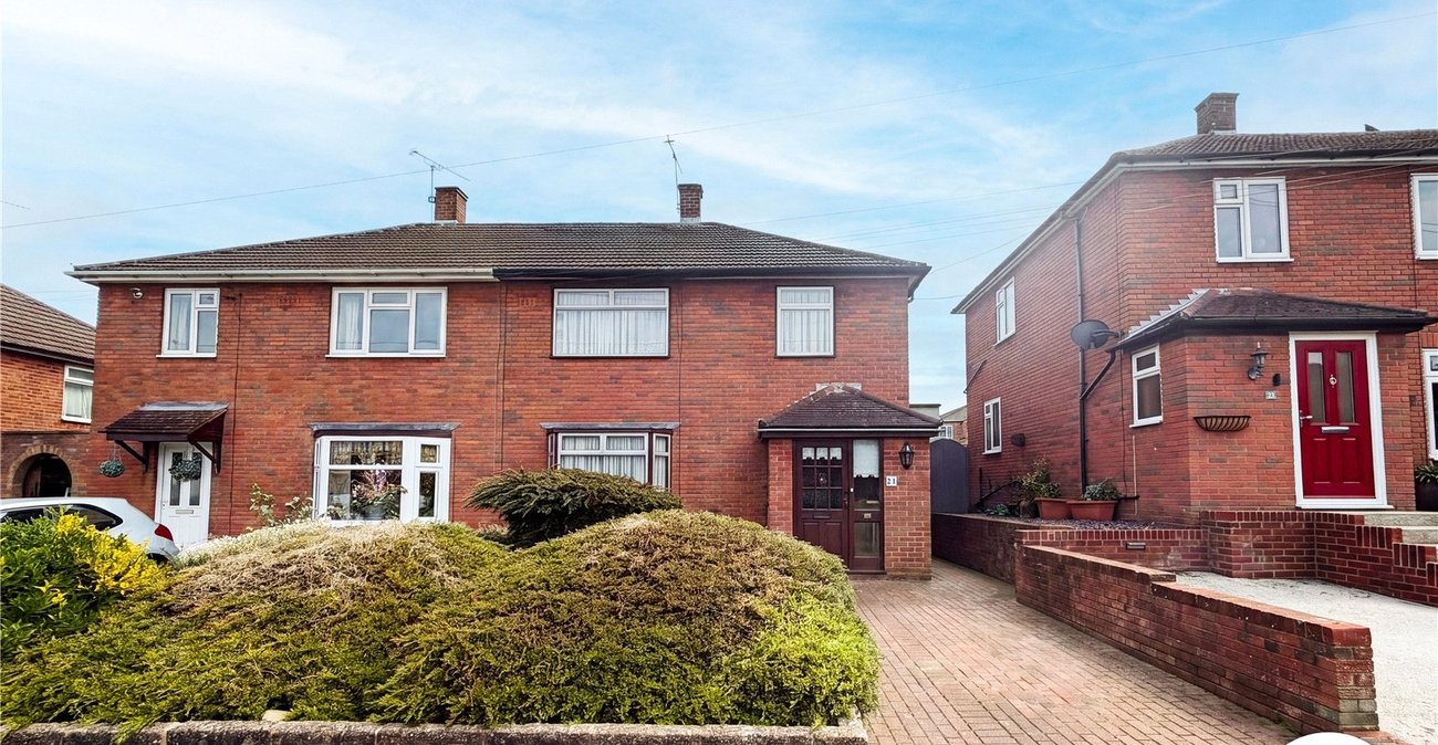 3 bedroom house for sale in Rochester | Robinson Michael & Jackson
