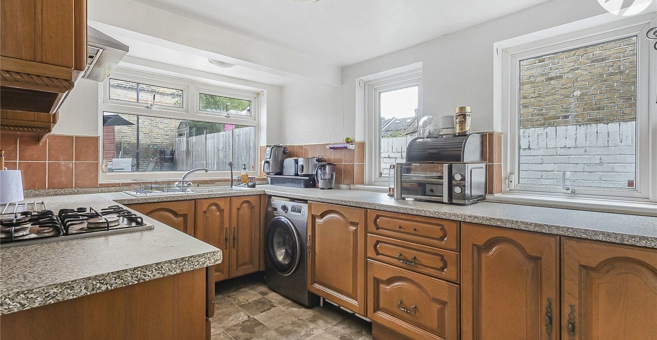 2 bedroom house for sale in Plumstead | Robinson Jackson