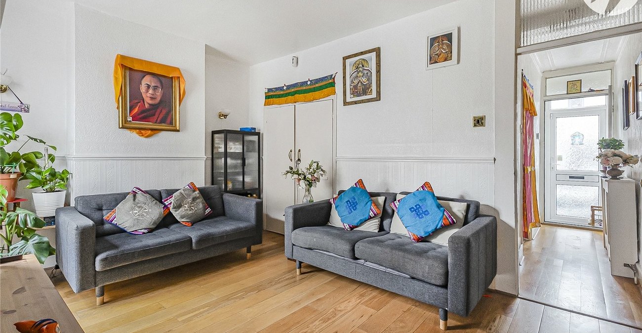 2 bedroom house for sale in Plumstead | Robinson Jackson